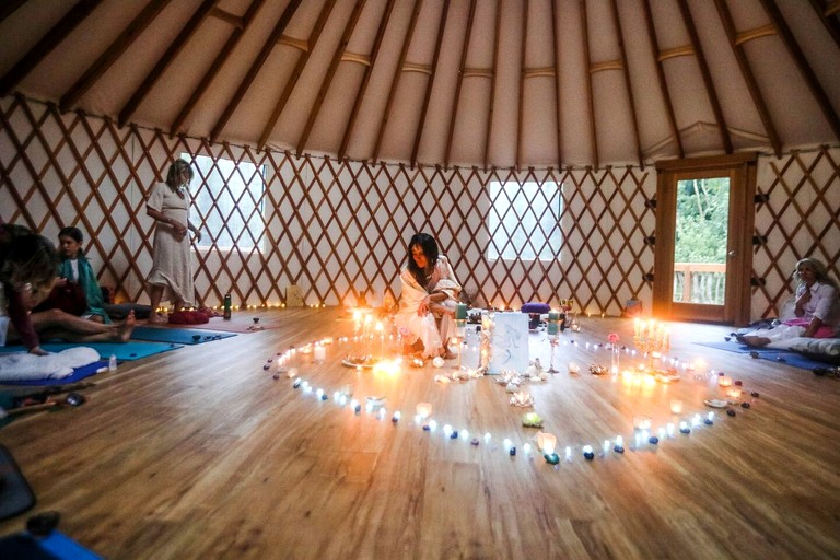 Yurts (United States of America, Hot Springs, North Carolina)