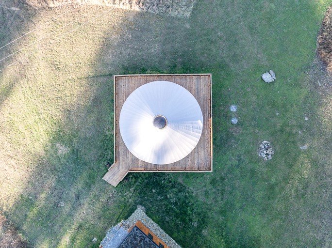 Yurts (United States of America, Hot Springs, North Carolina)