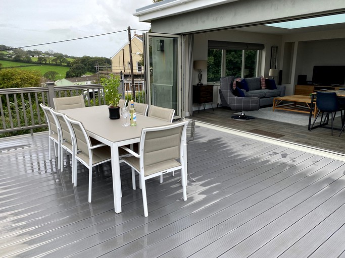 Cottages (United Kingdom, Saundersfoot, Wales)