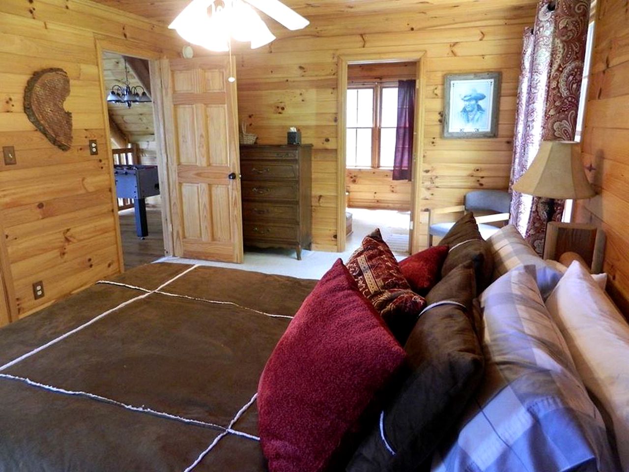 Secluded Mountain Cabin in Butler, Tennessee