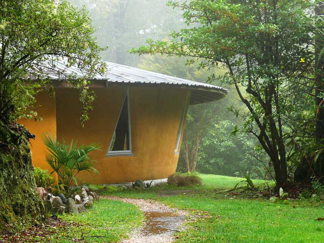 Room Rental for Two on Secluded Yoga Retreat in Golden Bay, South Island