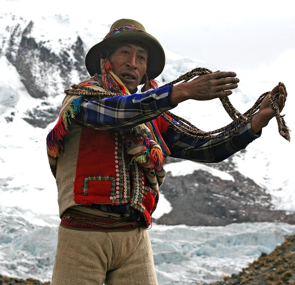 Five-Day Hiking Tour on the Apu Trail in Cordillera de Vilcanota Mountains of Cusco, Peru