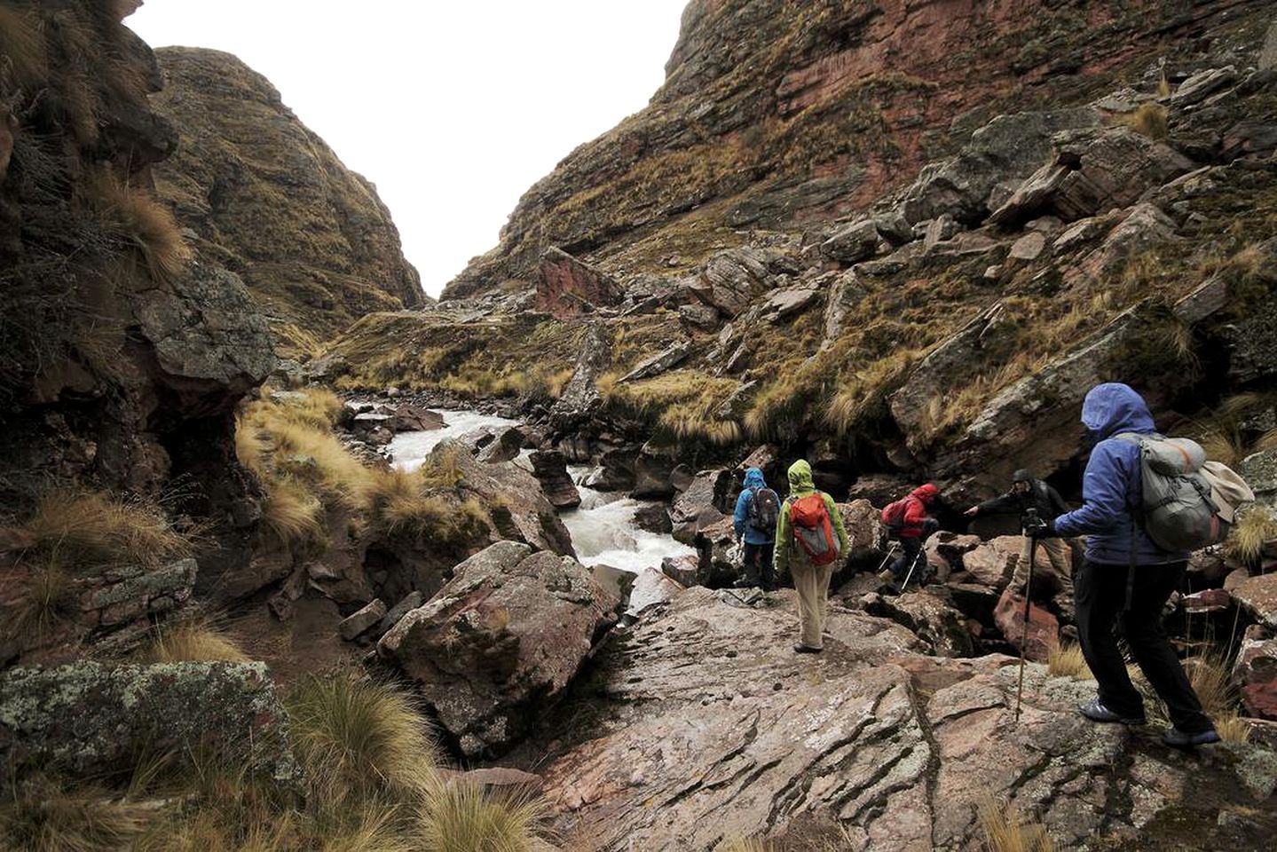 Five-Day Hiking Tour on the Apu Trail in Cordillera de Vilcanota Mountains of Cusco, Peru