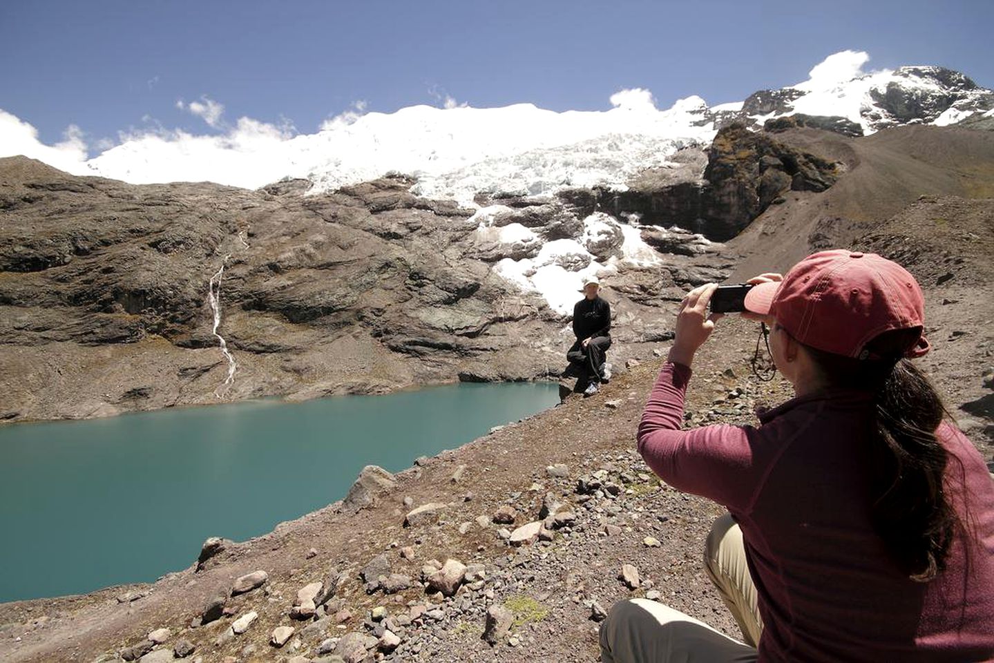 Five-Day Hiking Tour on the Apu Trail in Cordillera de Vilcanota Mountains of Cusco, Peru