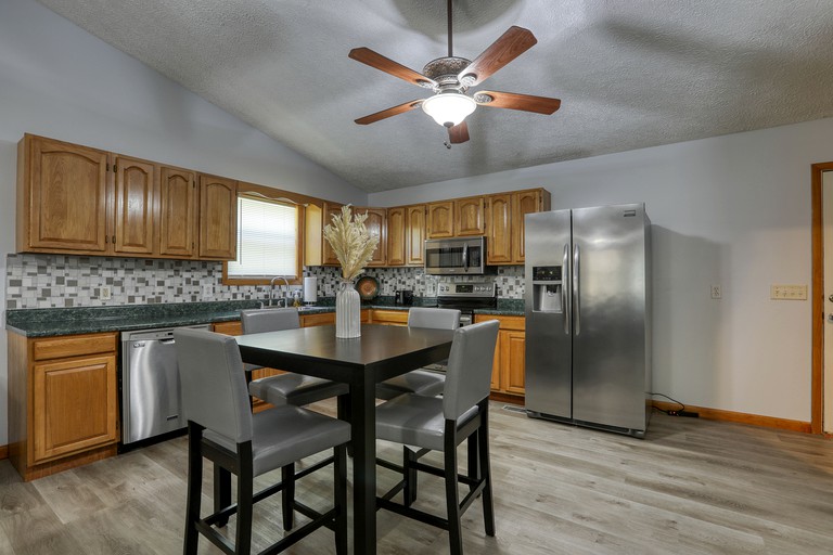 Floating Homes (United States of America, Cosby, Tennessee)