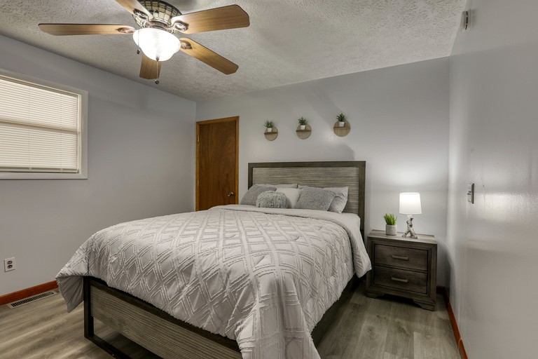 Floating Homes (United States of America, Cosby, Tennessee)