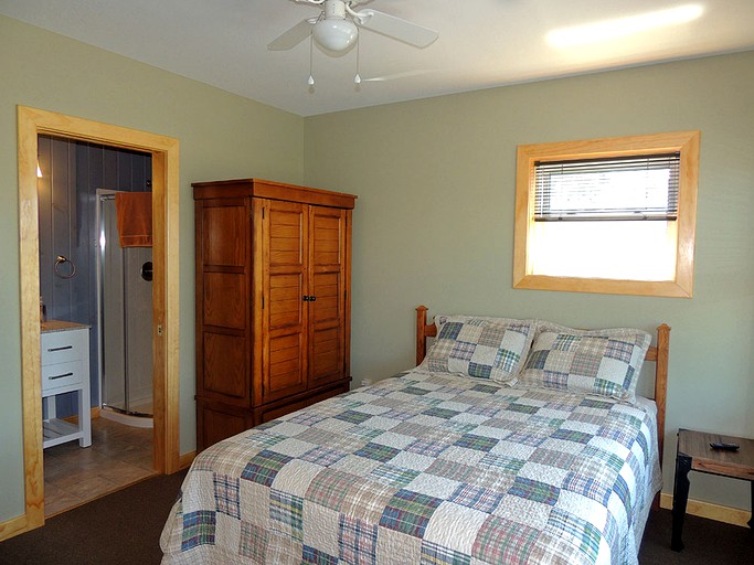 Vacation Rentals (Cape Vincent, New York, United States)