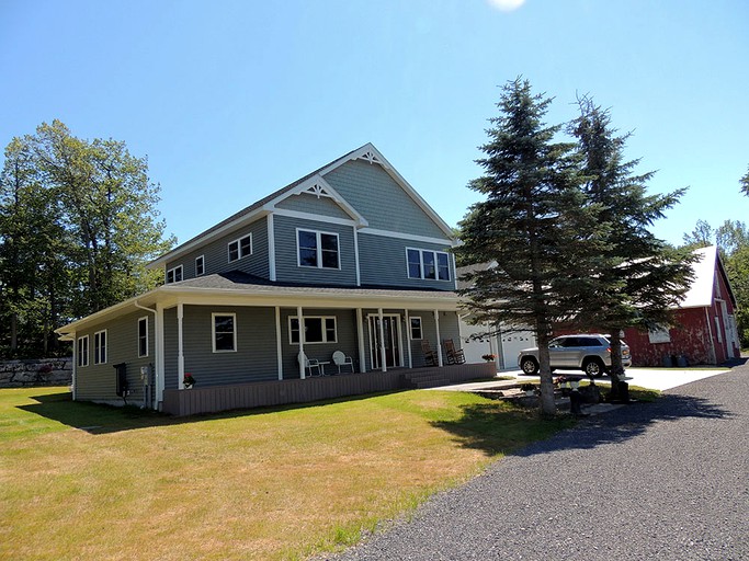 Vacation Rentals (Cape Vincent, New York, United States)