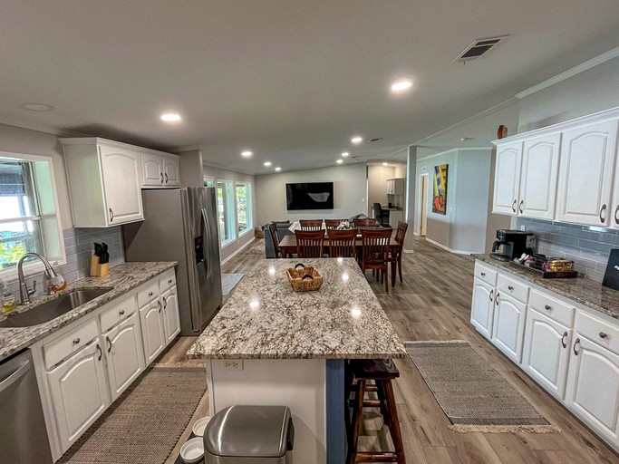 Vacation Rentals (United States of America, Hemphill, Texas)