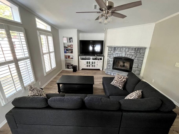 Vacation Rentals (United States of America, Hemphill, Texas)