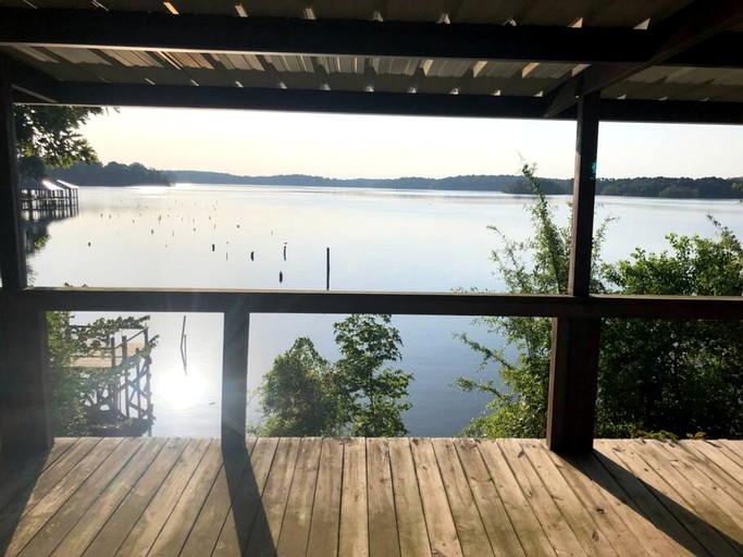 Vacation Rentals (United States of America, Hemphill, Texas)
