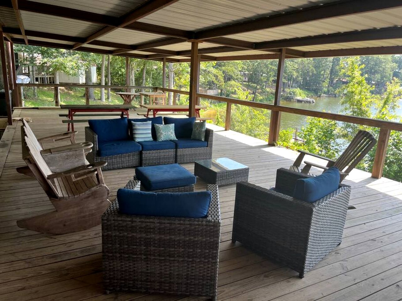 Spacious Vacation Rental with Stunning Lake Views from the Incredible Deck for an Amazing Getaway in Sabine National Forest in Hemphill, Texas