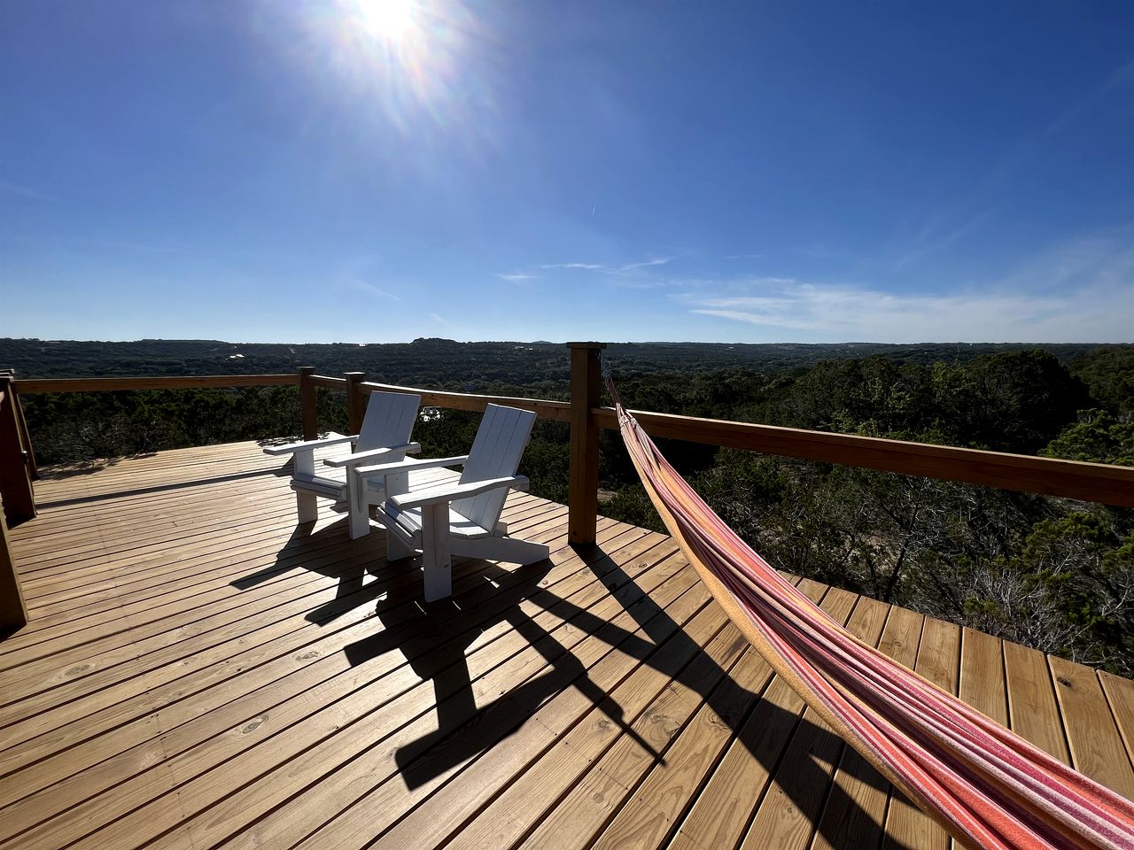 Cozy Yurt with Hot Tub Surrounded by Nature in Dripping Springs, Texas