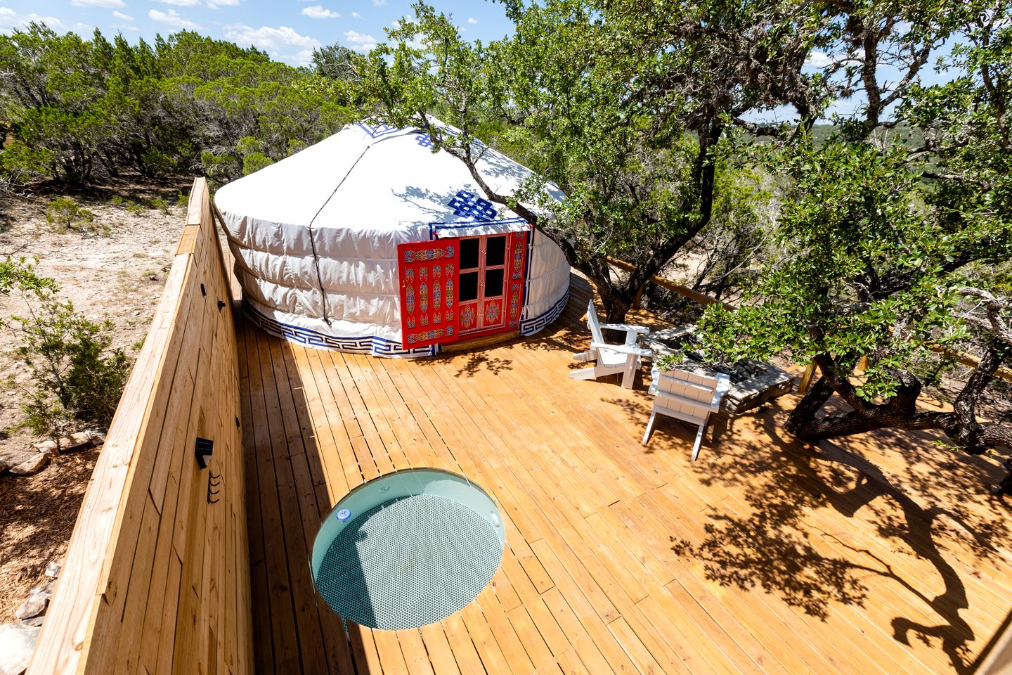 Cozy Yurt with Hot Tub Surrounded by Nature in Dripping Springs, Texas