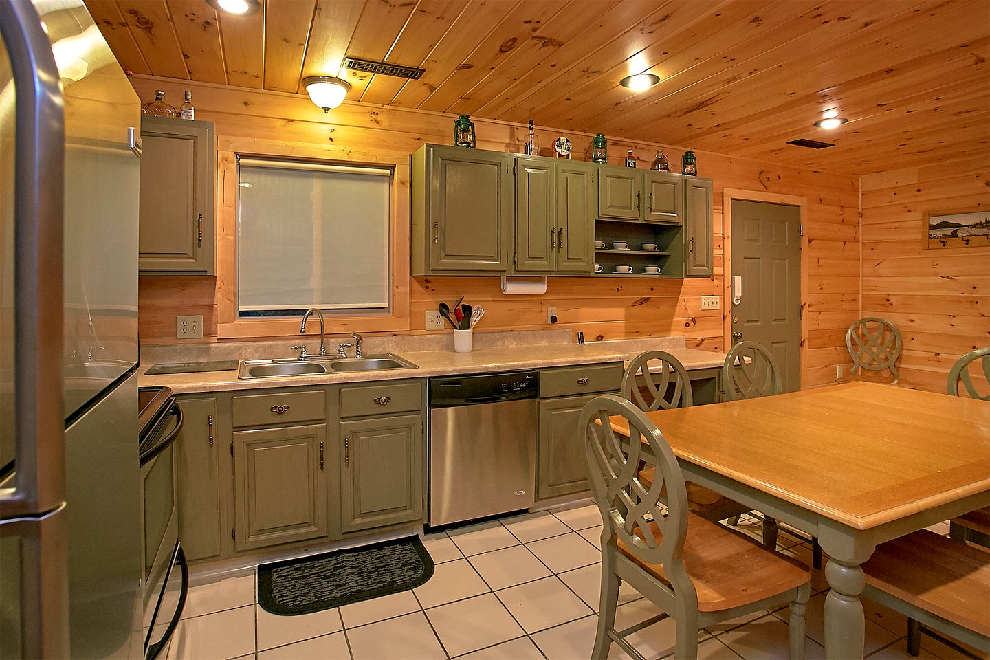 Romantic Gatlinburg Accommodation for a Getaway in Tennessee