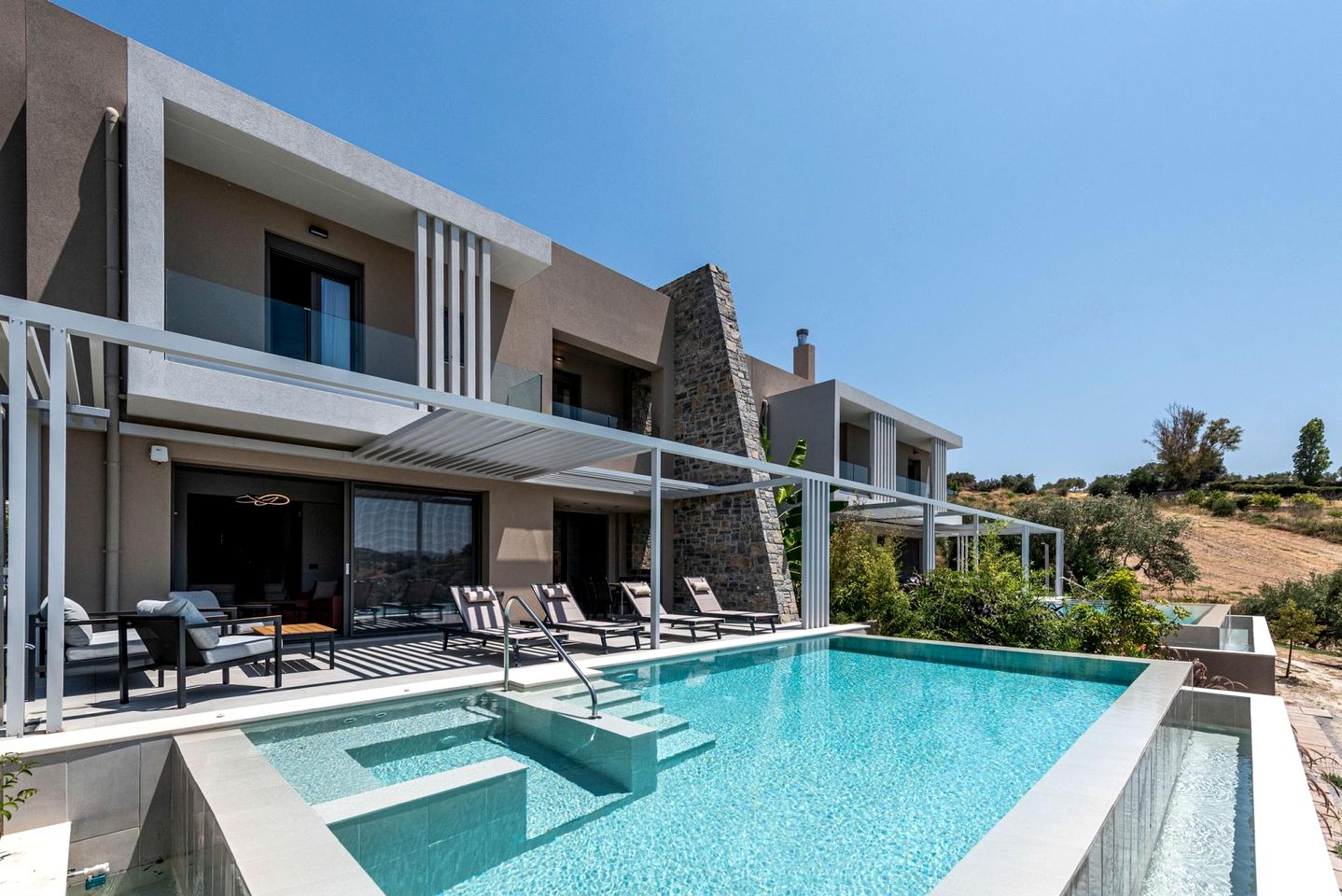 Luminous Villa Oasis near Cretan Mountains in Greece