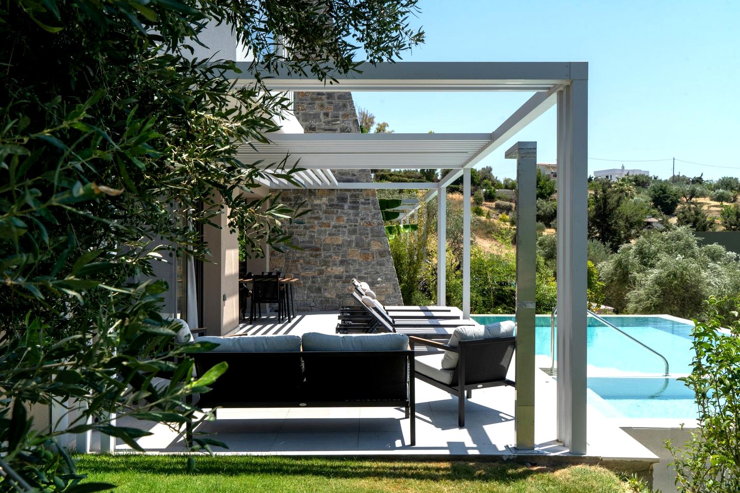 Luminous Villa Oasis near Cretan Mountains in Greece