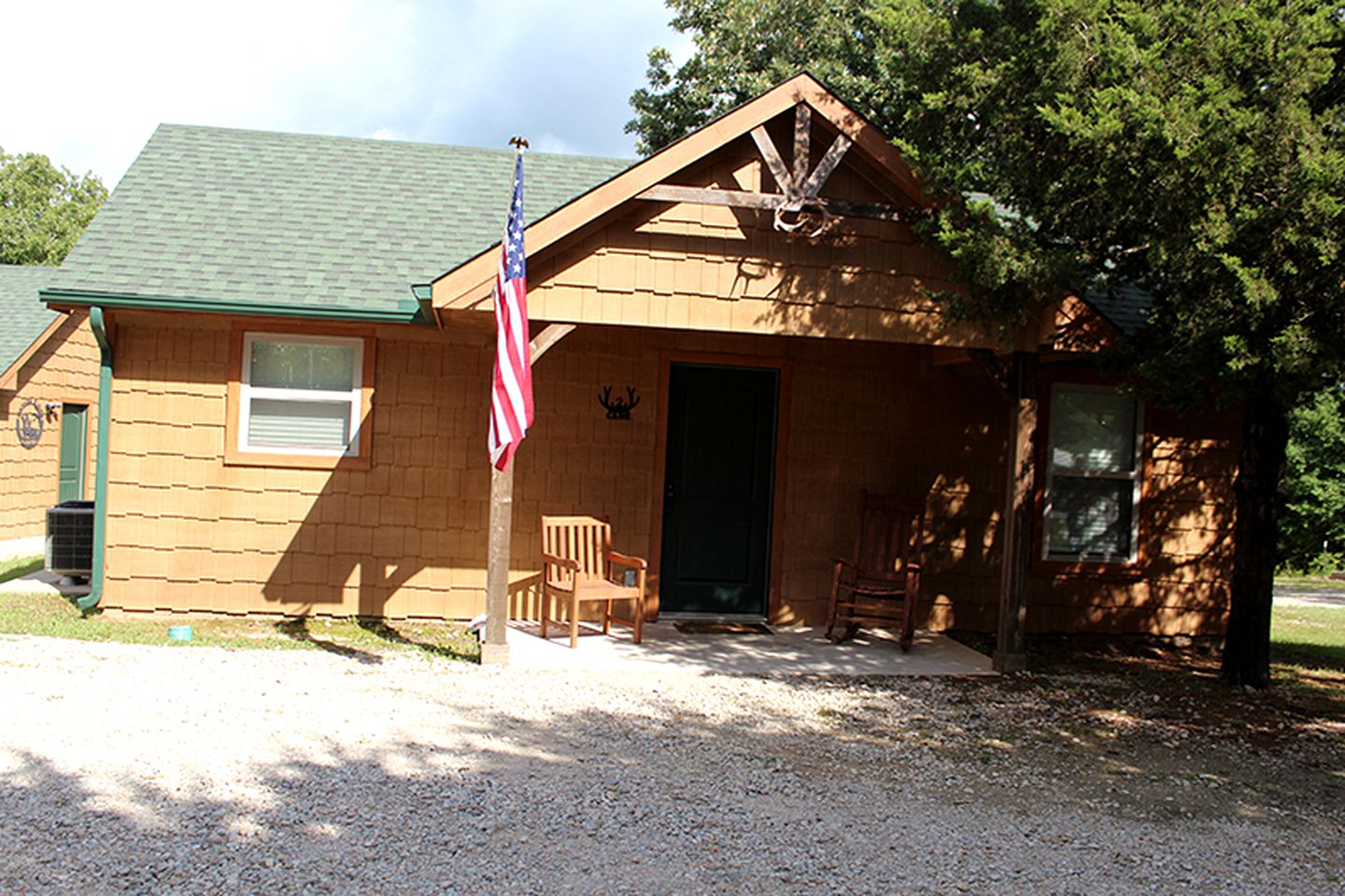 Cabin near Chickasaw National Recreation Area, Oklahoma