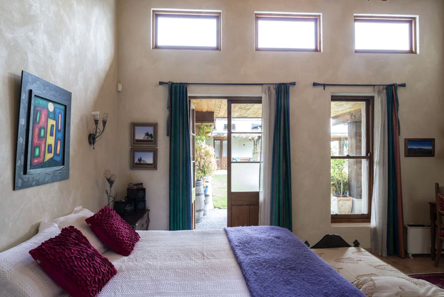 Quiet Romantic Getaway in the Marlborough Wine Region, New Zealand