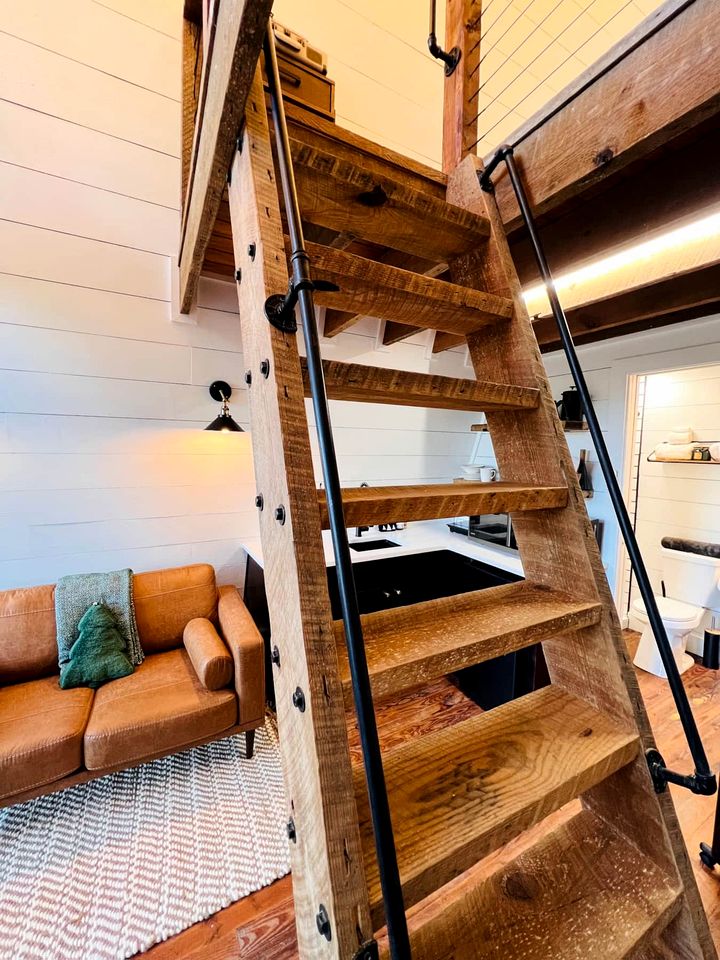 Apex Treehouse in Blue Ridge, GA
