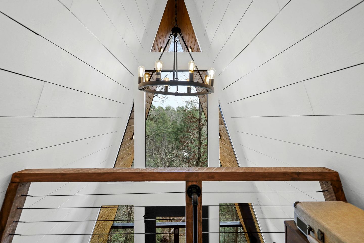 Apex Treehouse in Blue Ridge, GA