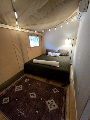 Safari Tents (United States of America, Trenton, Georgia)