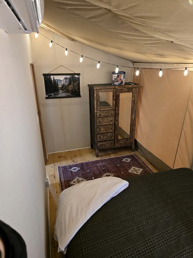 Safari Tents (United States of America, Trenton, Georgia)