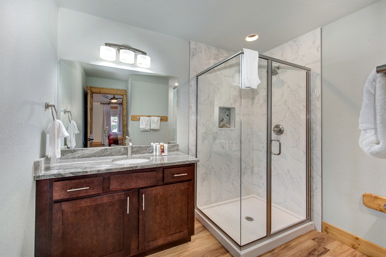 Cabins (United States of America, Gatlinburg, Tennessee)