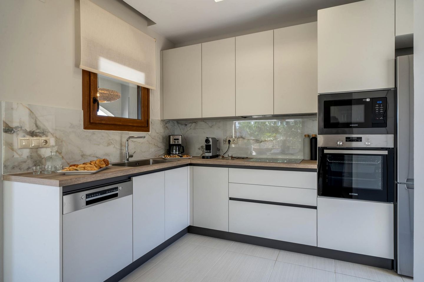 Luxurious Villa Acquarella with Private Pool & Panoramic Sea Views, Near the Beach in Malia, Crete