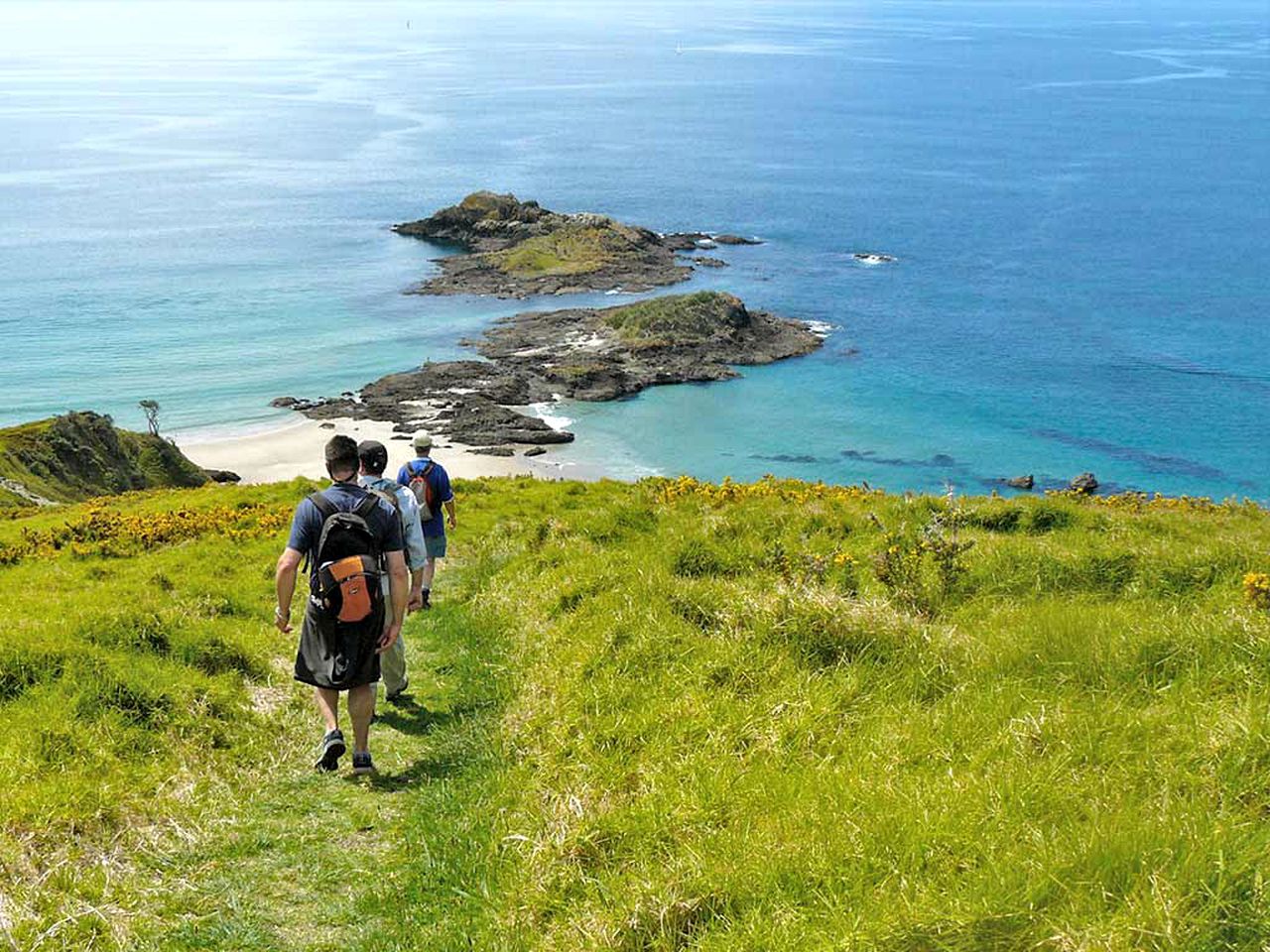 Stunning Family-Friendly Retreat with a Private Pool in Whangarei District, North Island