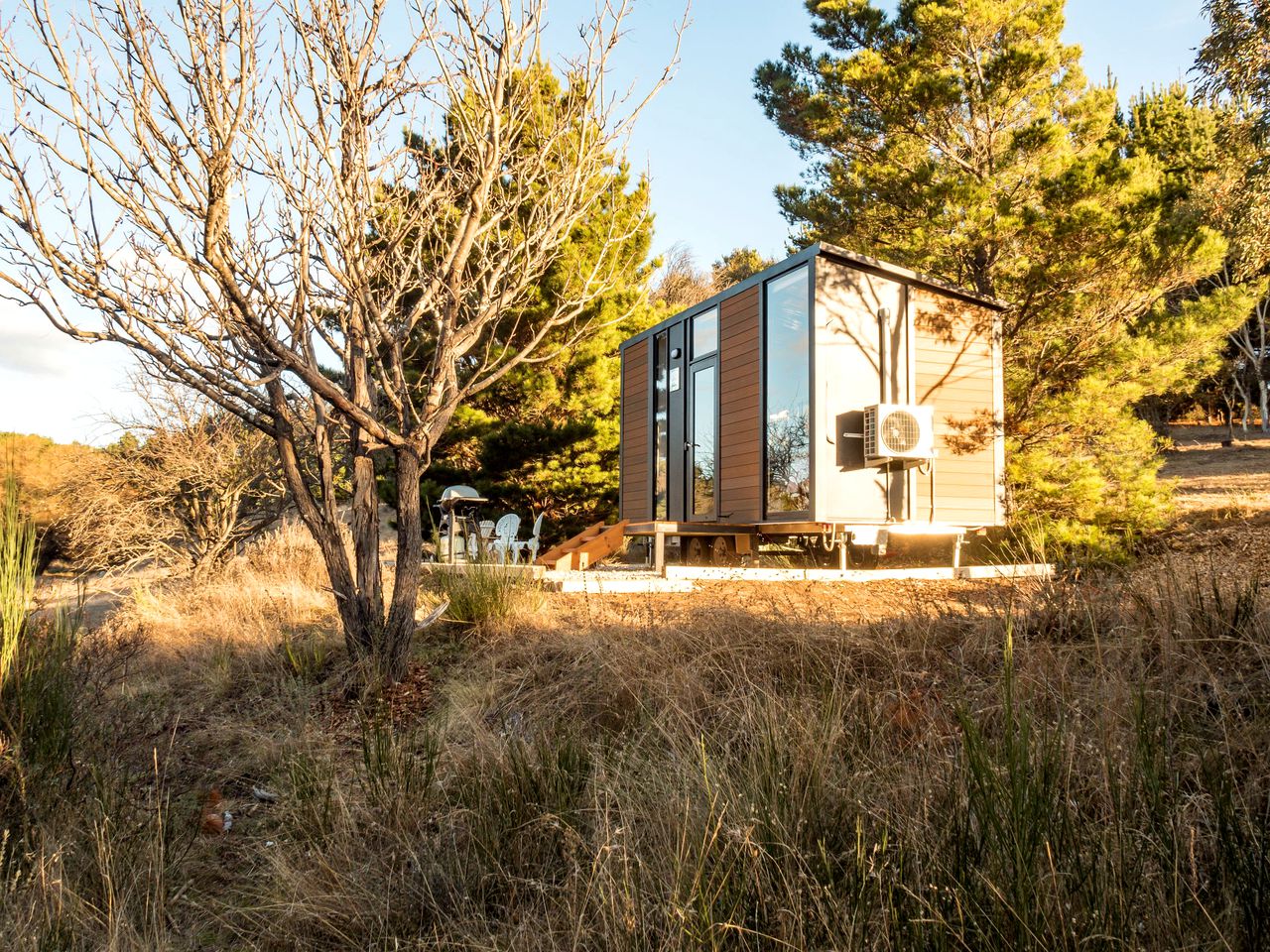 Beautiful Tiny House with Barbecue and Incredible Outdoor Activities in New South Wales, Australia