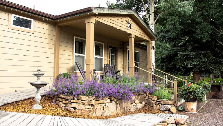 Cottages (South Fork, Colorado, United States)