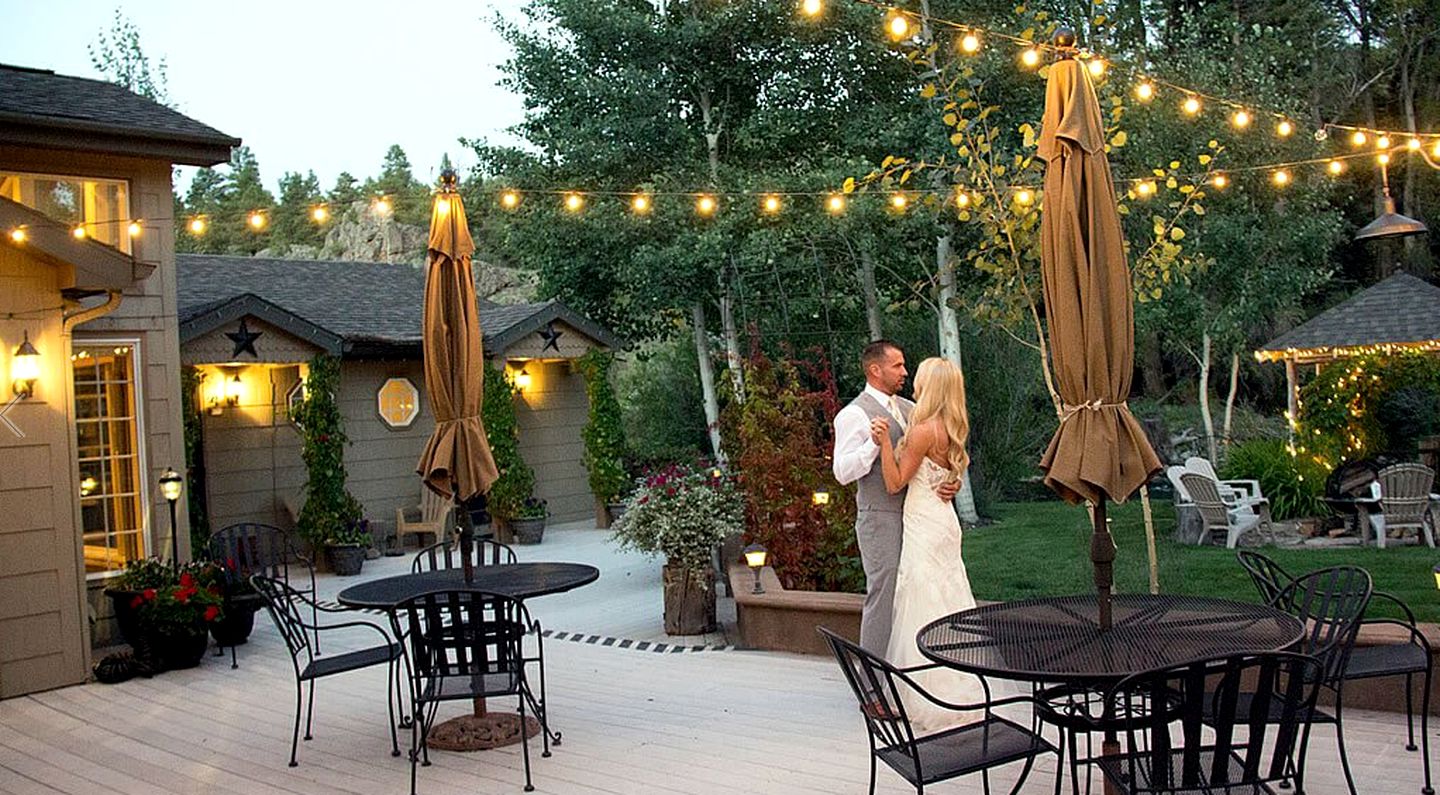 Riverfront Bed and Breakfast with On-Site Fishing in South Fork, Colorado