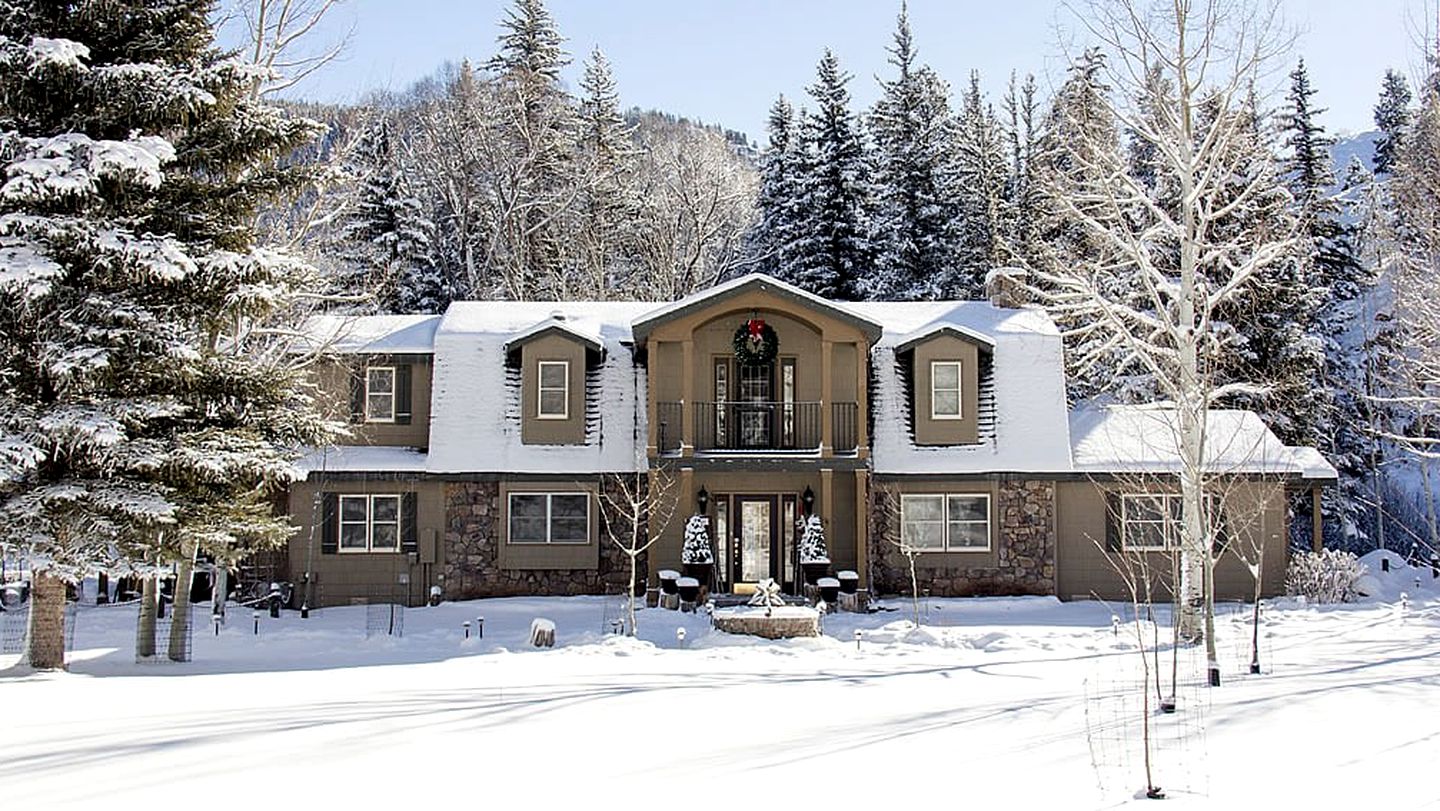 Handicap-Accessible Accommodation at Bed and Breakfast in South Fork, Colorado