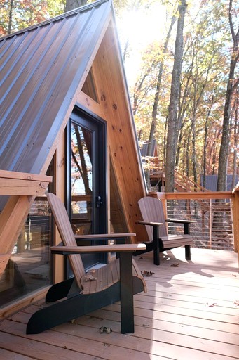 A-Frames (United States of America, Franklin, Ohio)