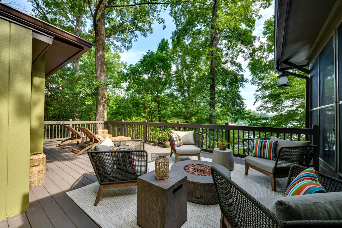 Architectural Lakefront Luxury Retreat with Private Dock near Lake Norman State Park, North Carolina