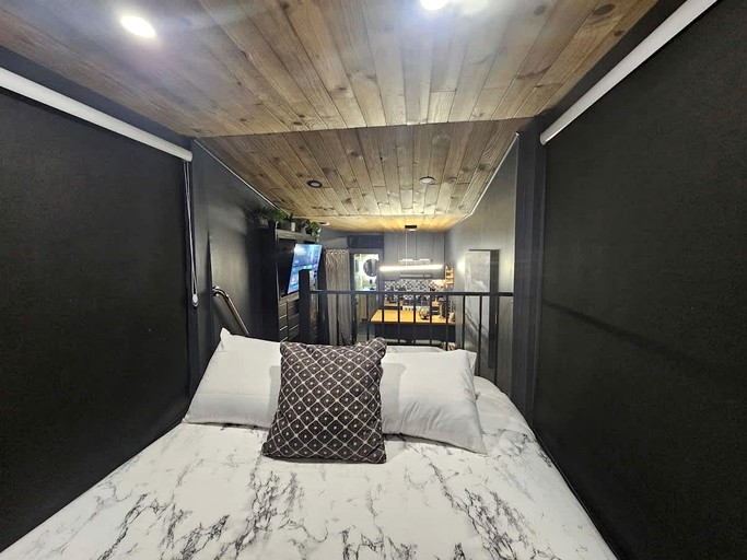 Tiny Houses (United States of America, Meadview, Arizona)