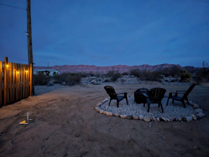 Tiny Houses (United States of America, Meadview, Arizona)