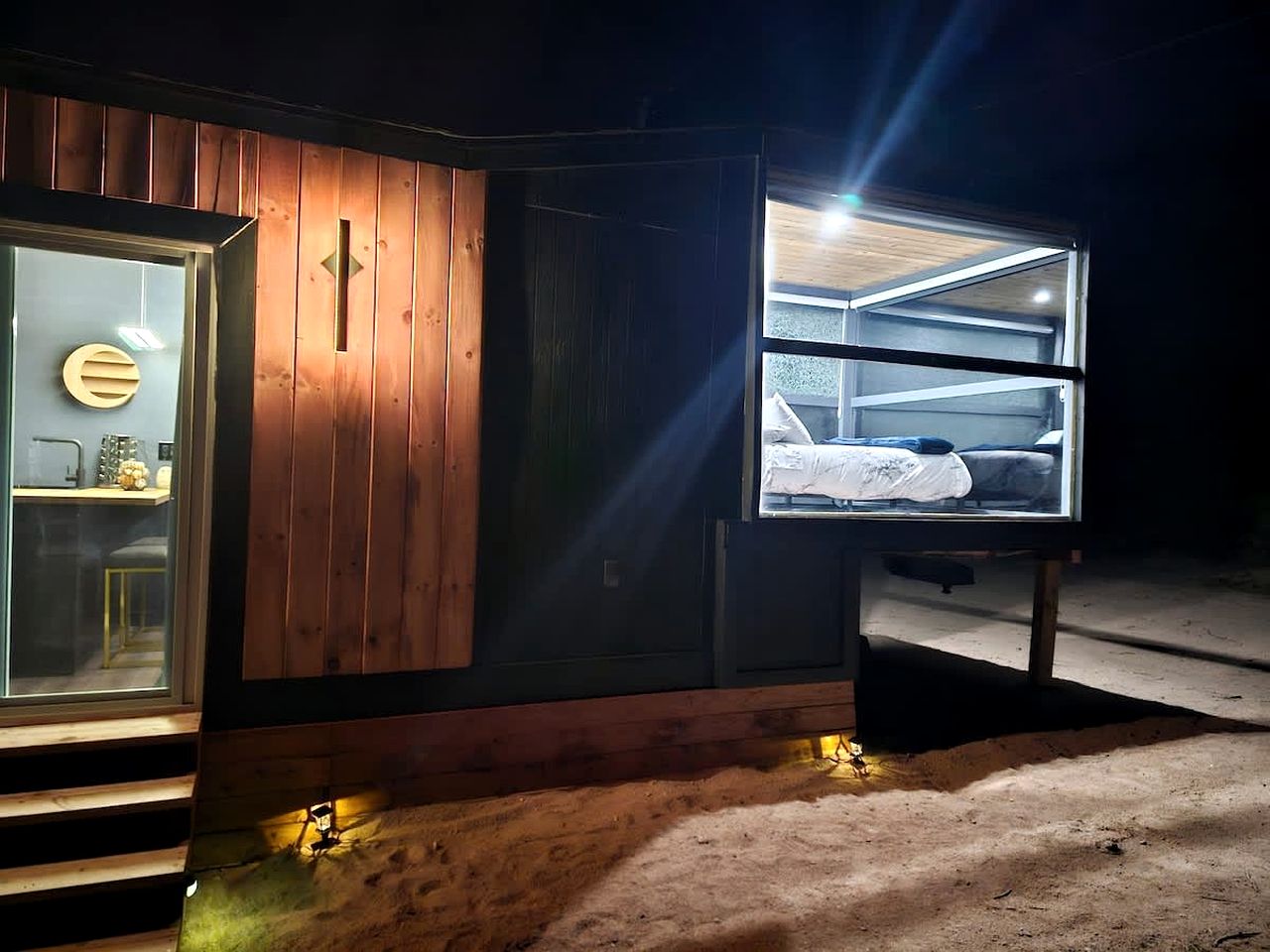 Arizona Adventure Awaits: Glamping Rental Offering Exquisite Views