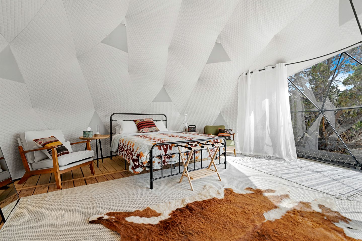 Luxury Desert Dome Retreat with Epic Stargazing & Fire Pit in Williams, Arizona