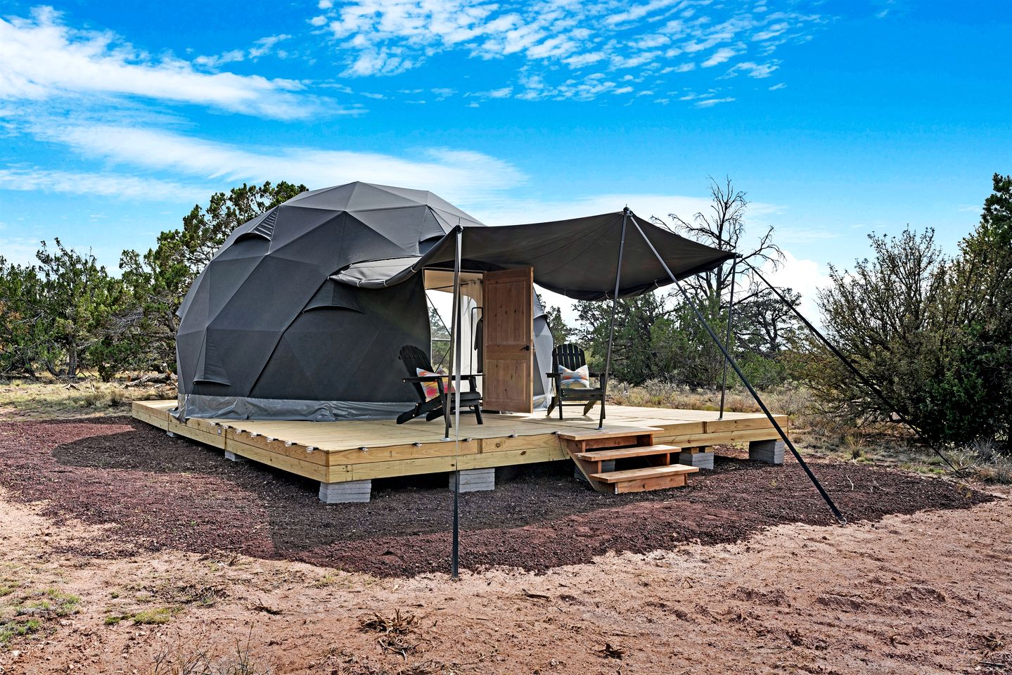 Luxury Desert Dome Retreat with Epic Stargazing & Fire Pit in Williams, Arizona