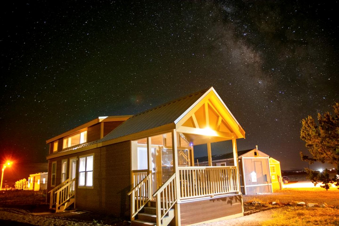 Unique Tiny Home Stay Surrounded by Peaceful Scenery in Williams, Arizona