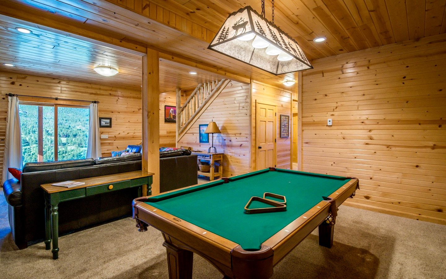 Cozy Cabin with Pool Table and Stunning Panoramic Mountain Views in Estes Park, Colorado