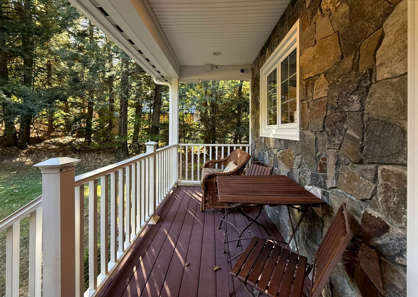 Spacious Mountain Retreat with Deck and Gas Fireplace near Echo Lake in Conway, New Hampshire