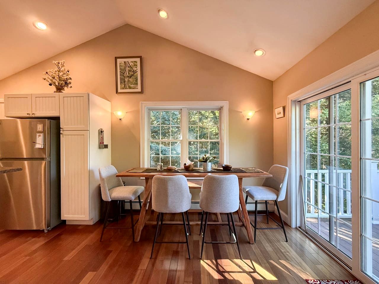 Spacious Mountain Retreat with Deck and Gas Fireplace near Echo Lake in Conway, New Hampshire