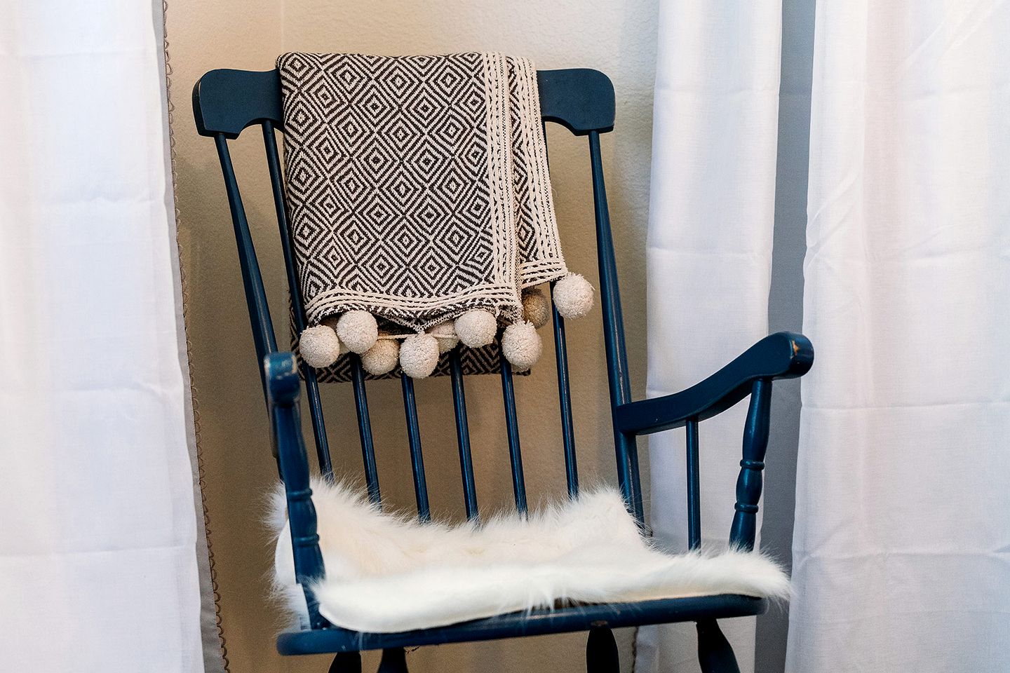 Cozy Redwood Retreat with Hot Tub & Forest Views near Jenner in Sonoma County, California