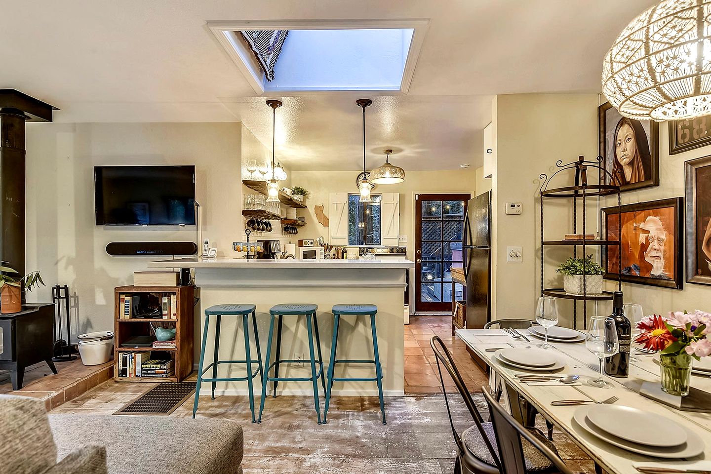 Cozy Redwood Retreat with Hot Tub & Forest Views near Jenner in Sonoma County, California