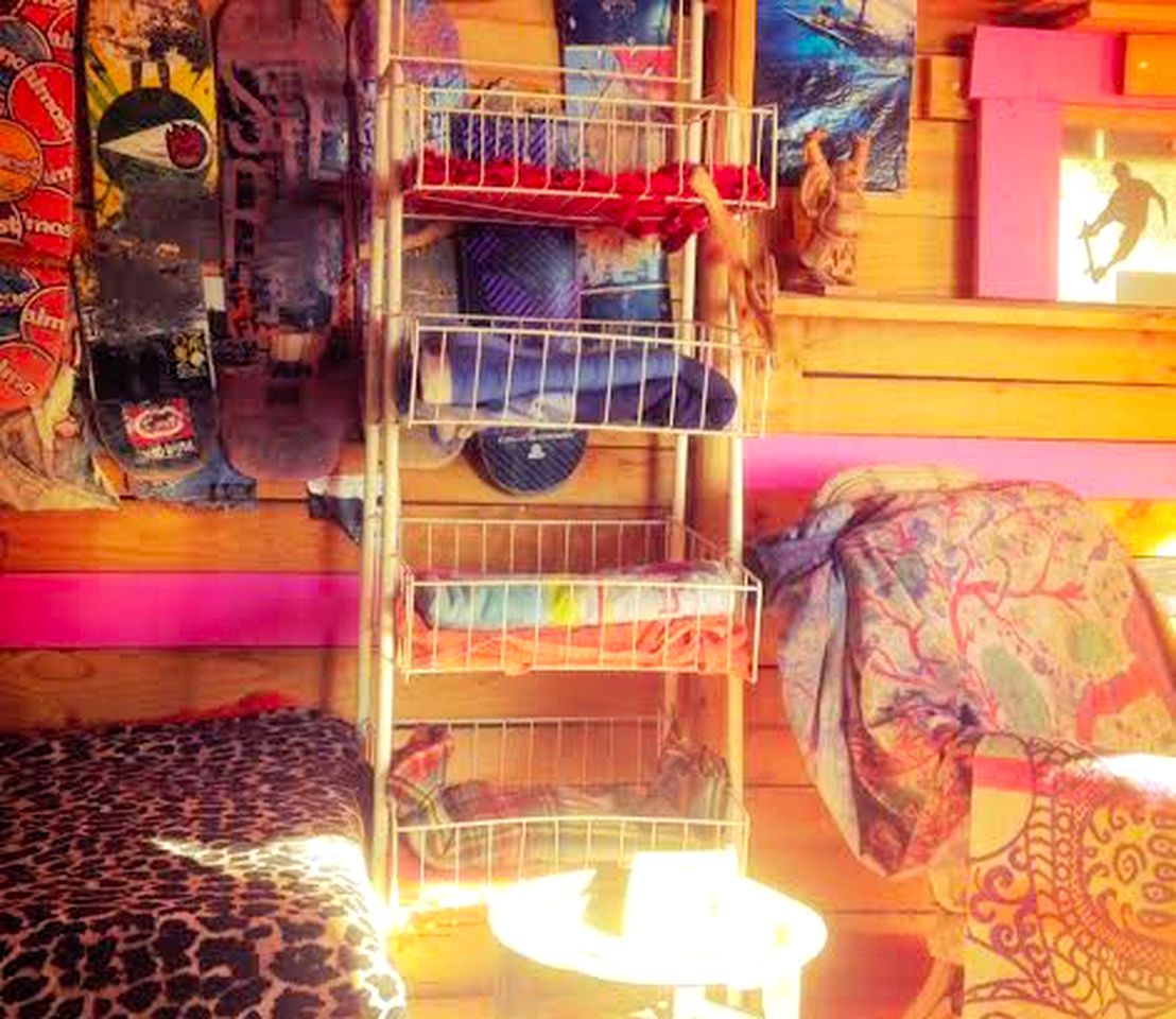 Cozy and Bright Cabin with Stunning Views near Granada, Spain