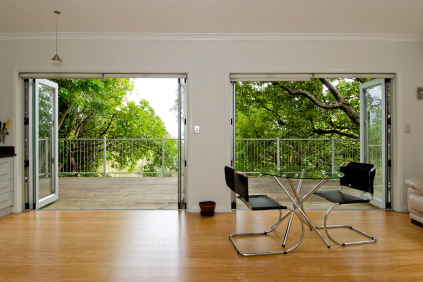 Idyllic Cottage Getaway with Forest Views on the Bay of Plenty in New Zealand