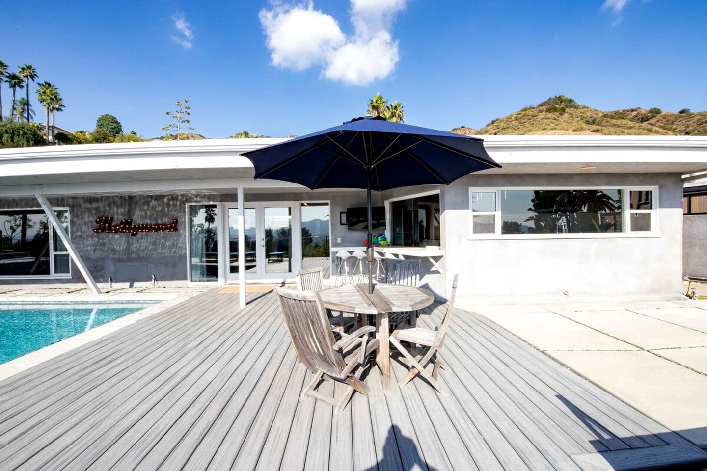 Chic Villa with Outdoor Pool, Spa and Views in California